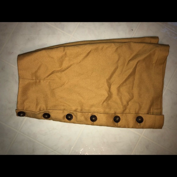 Skirt and Top both included - Picture 3 of 3